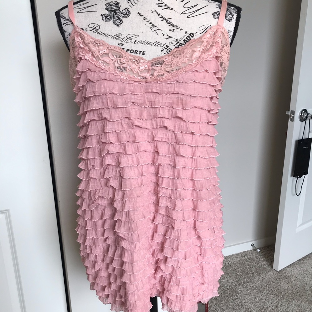 - Cocomo blouse with ruffles